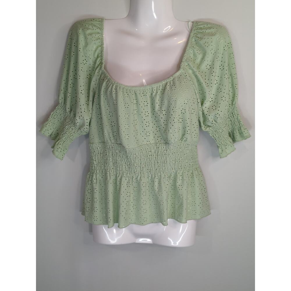 Urban Romantics Green Peplum Babydoll Top Womens M Boho Eyelet Smocked Blouse